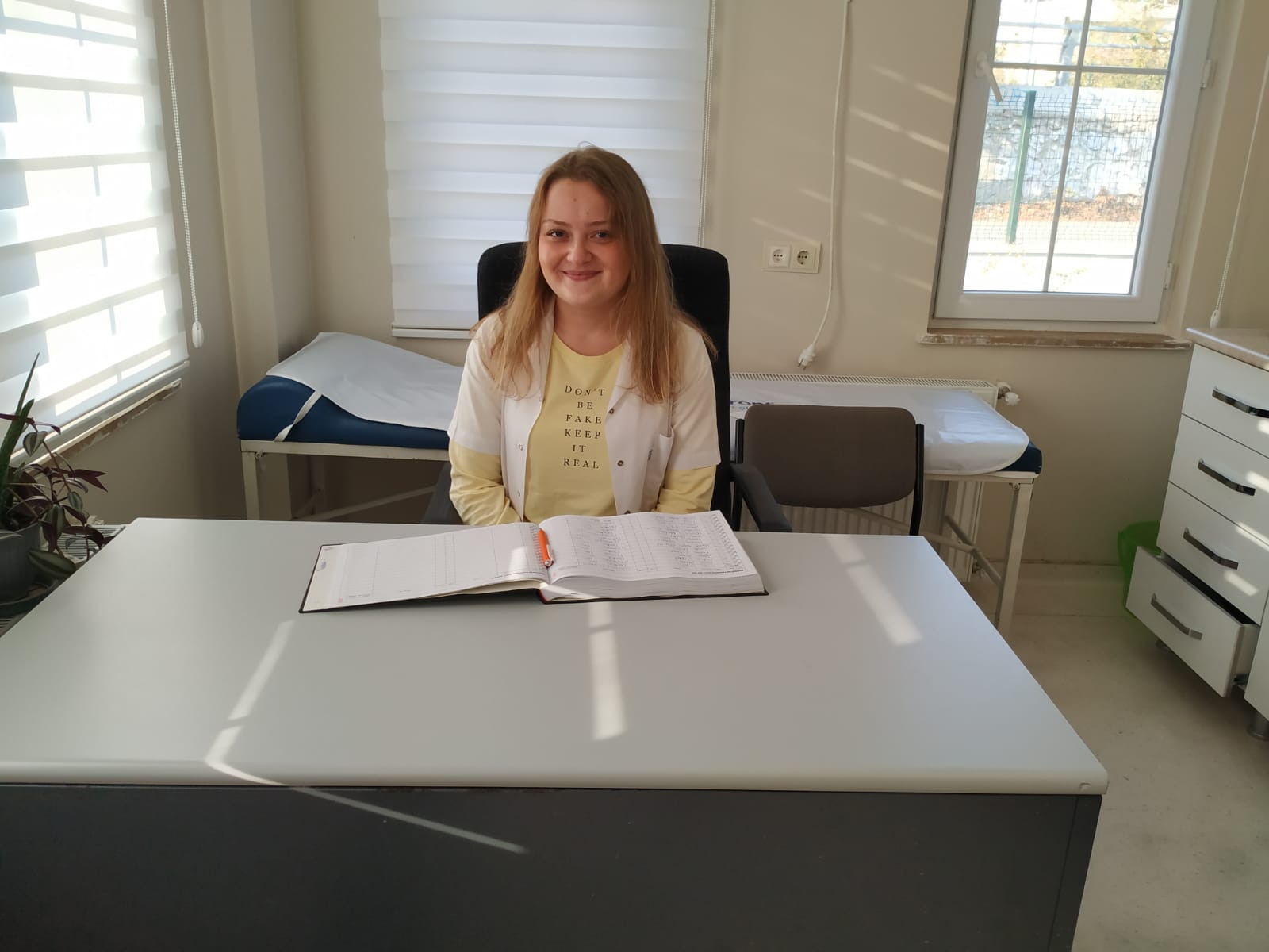 Hemşire Münevver Tuğçe KOCABIYIK